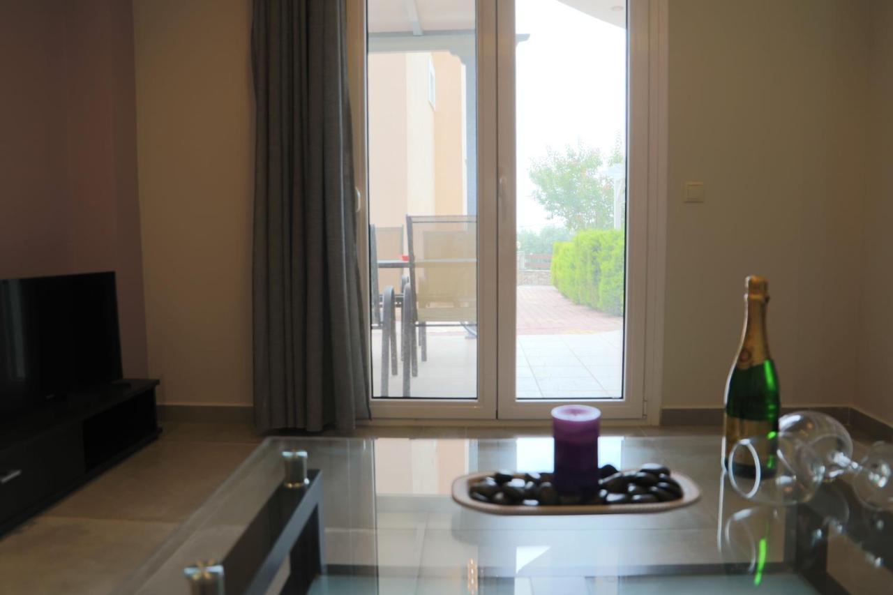 Deluxe Apartments Andreas يميناريا المظهر الخارجي الصورة